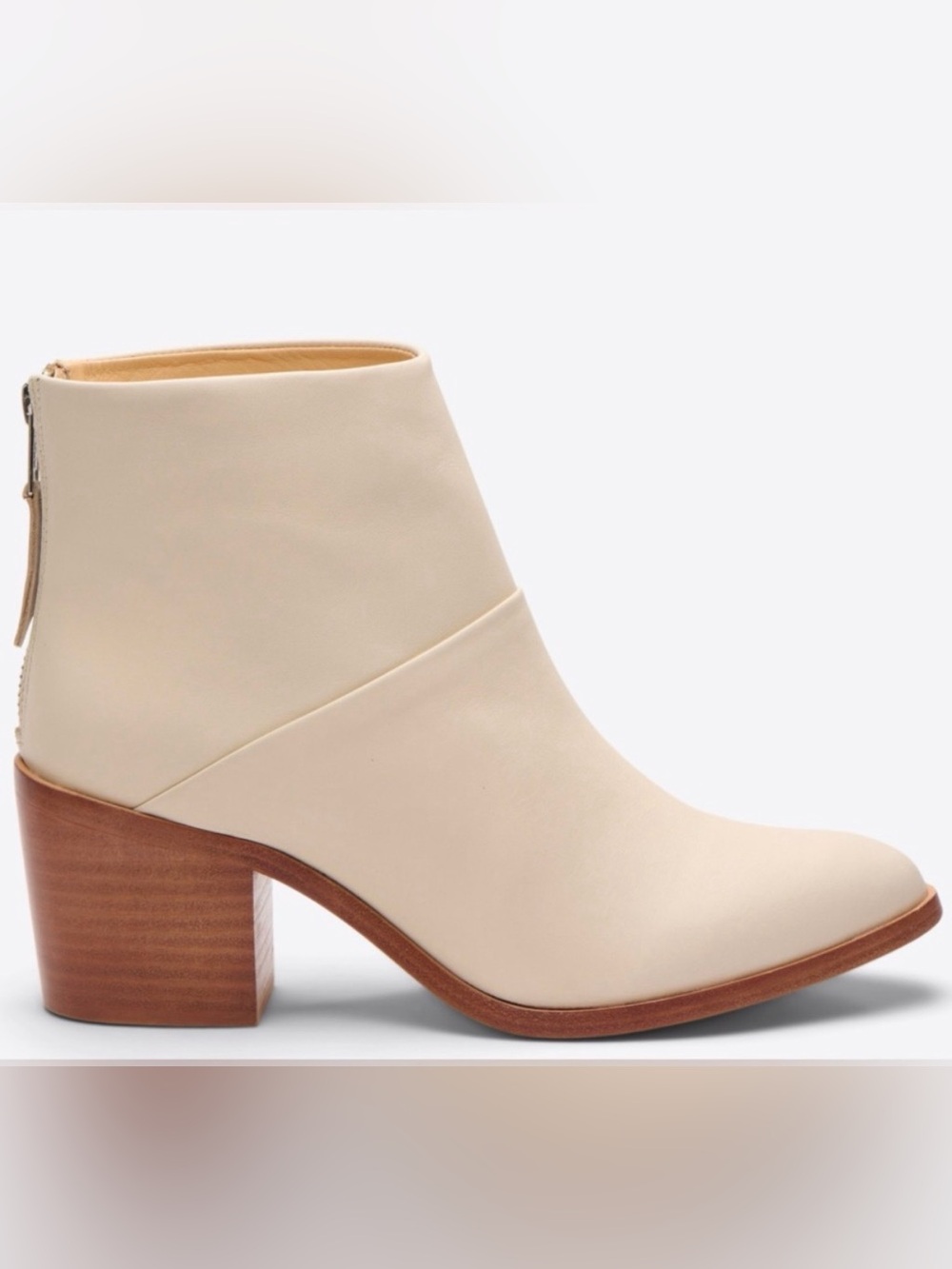 NWOT Nisolo Dari Sustainable Leather Ankle Boots - Bone - Size 7.5